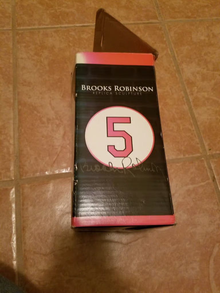 Brooks Robinson Sculpture